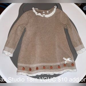 Max Studio Brown Knit Dress with White Trim and Orange EmbroideredPumpkin Detail